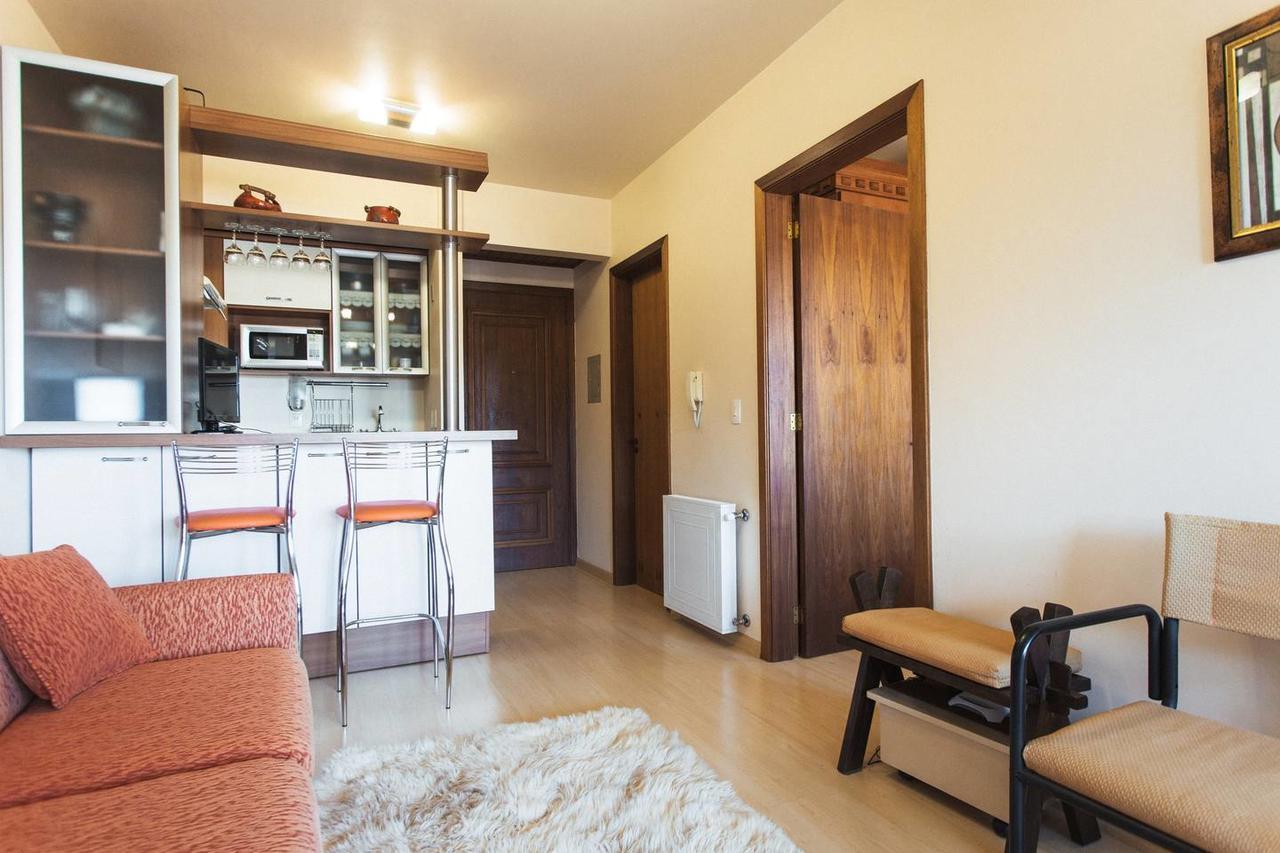 Belo Apartamento E Completo No Centro Com Vista Gramado Esterno foto