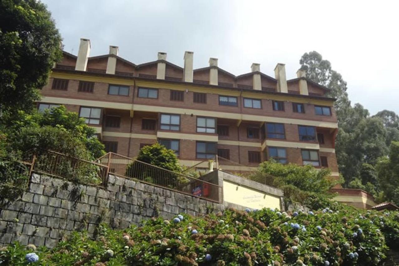 Belo Apartamento E Completo No Centro Com Vista Gramado Esterno foto