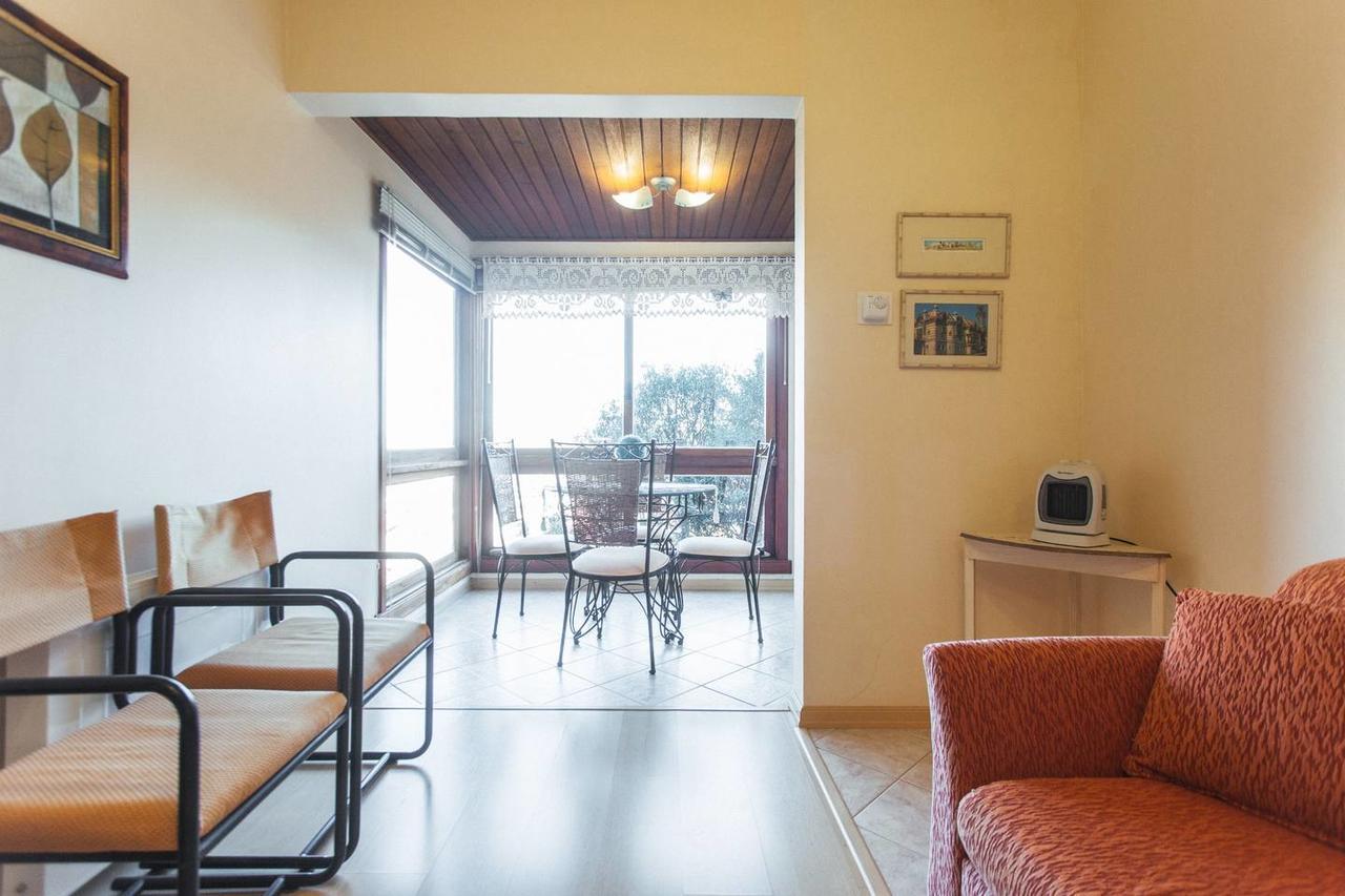 Belo Apartamento E Completo No Centro Com Vista Gramado Esterno foto