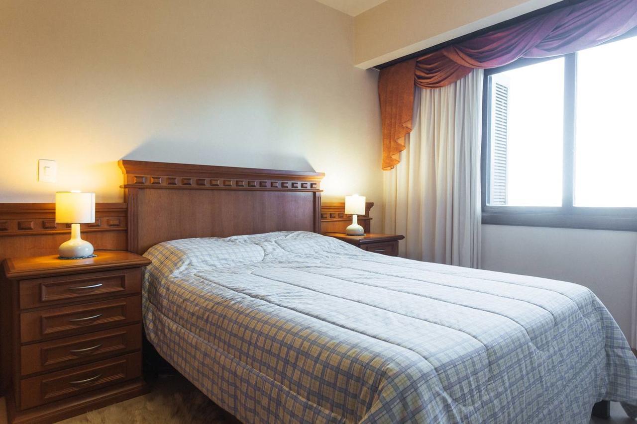 Belo Apartamento E Completo No Centro Com Vista Gramado Esterno foto
